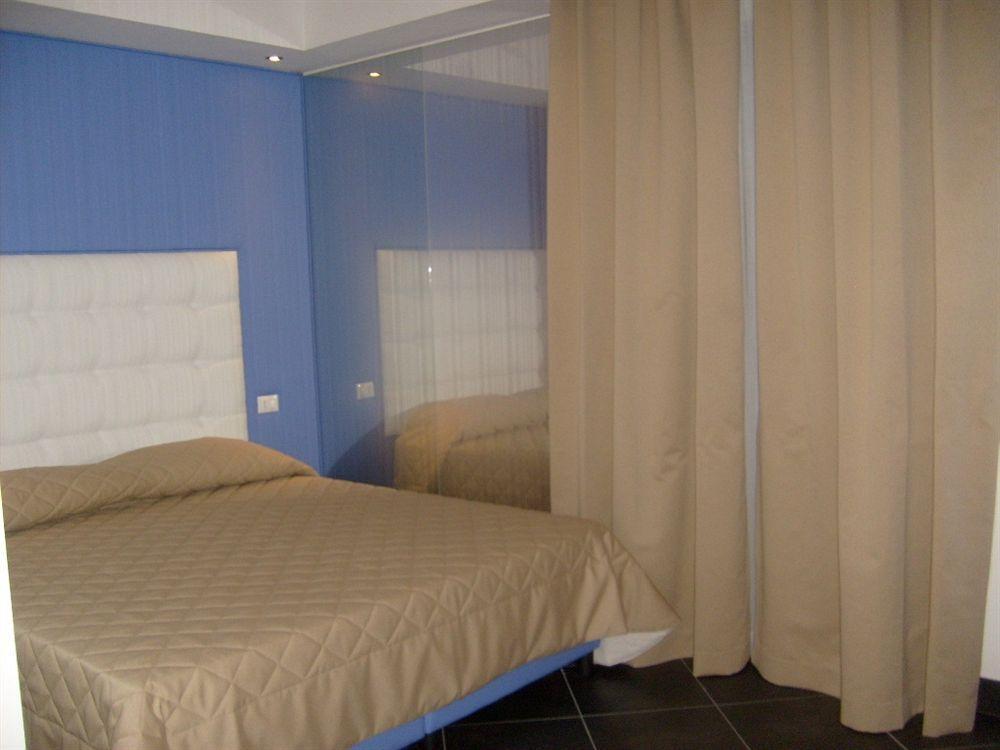 Hotel Briganti Qualiano Exterior photo