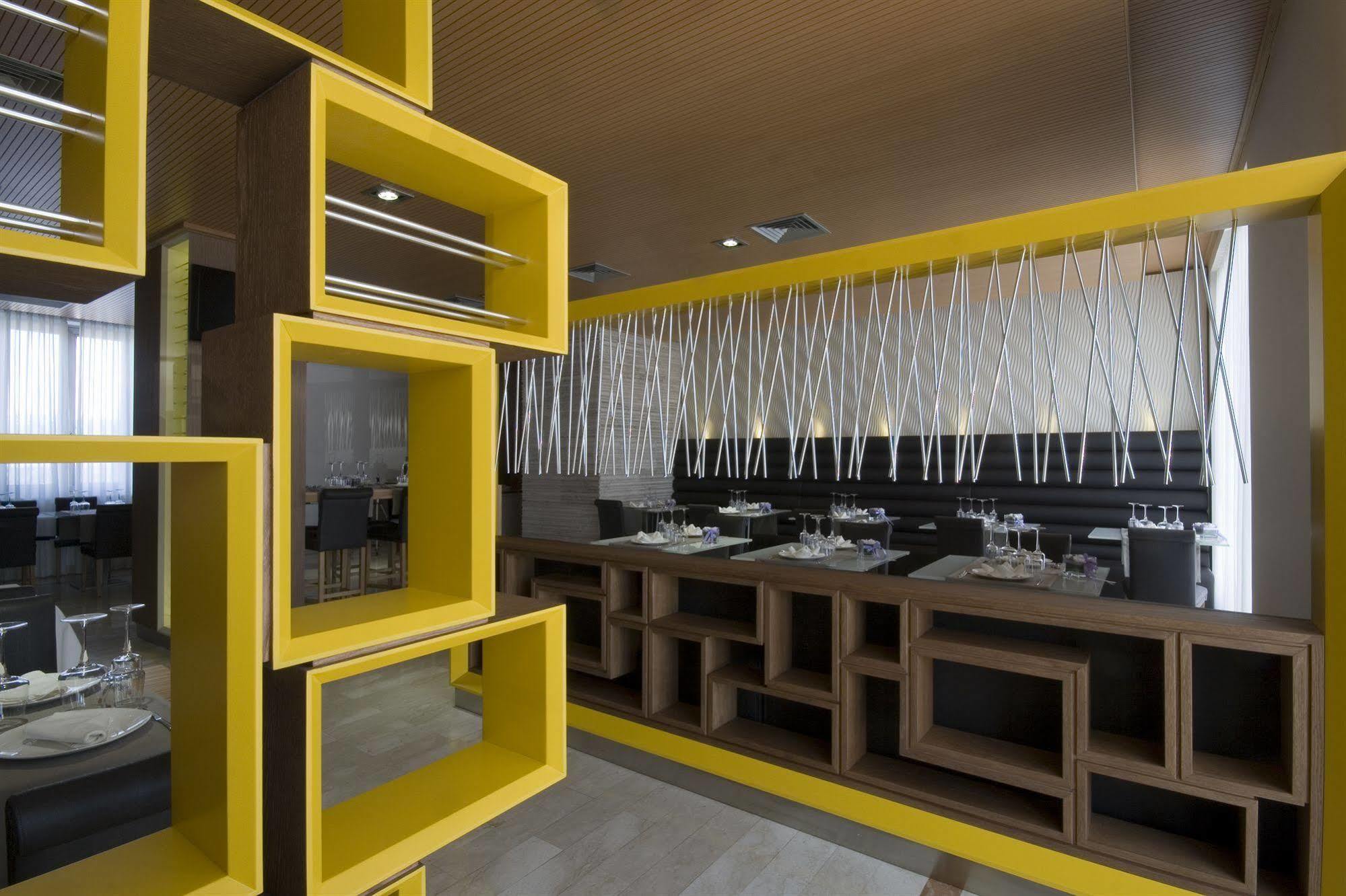 Hotel Briganti Qualiano Exterior photo